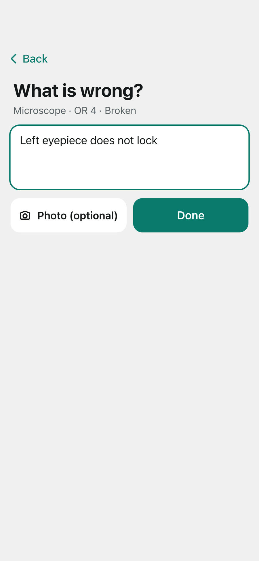 Phone: what is wrong, the left eyepiece does not lock